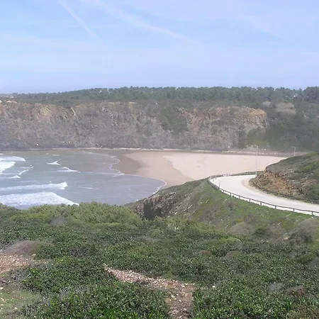 Moradia Rossio,11 בית נופש